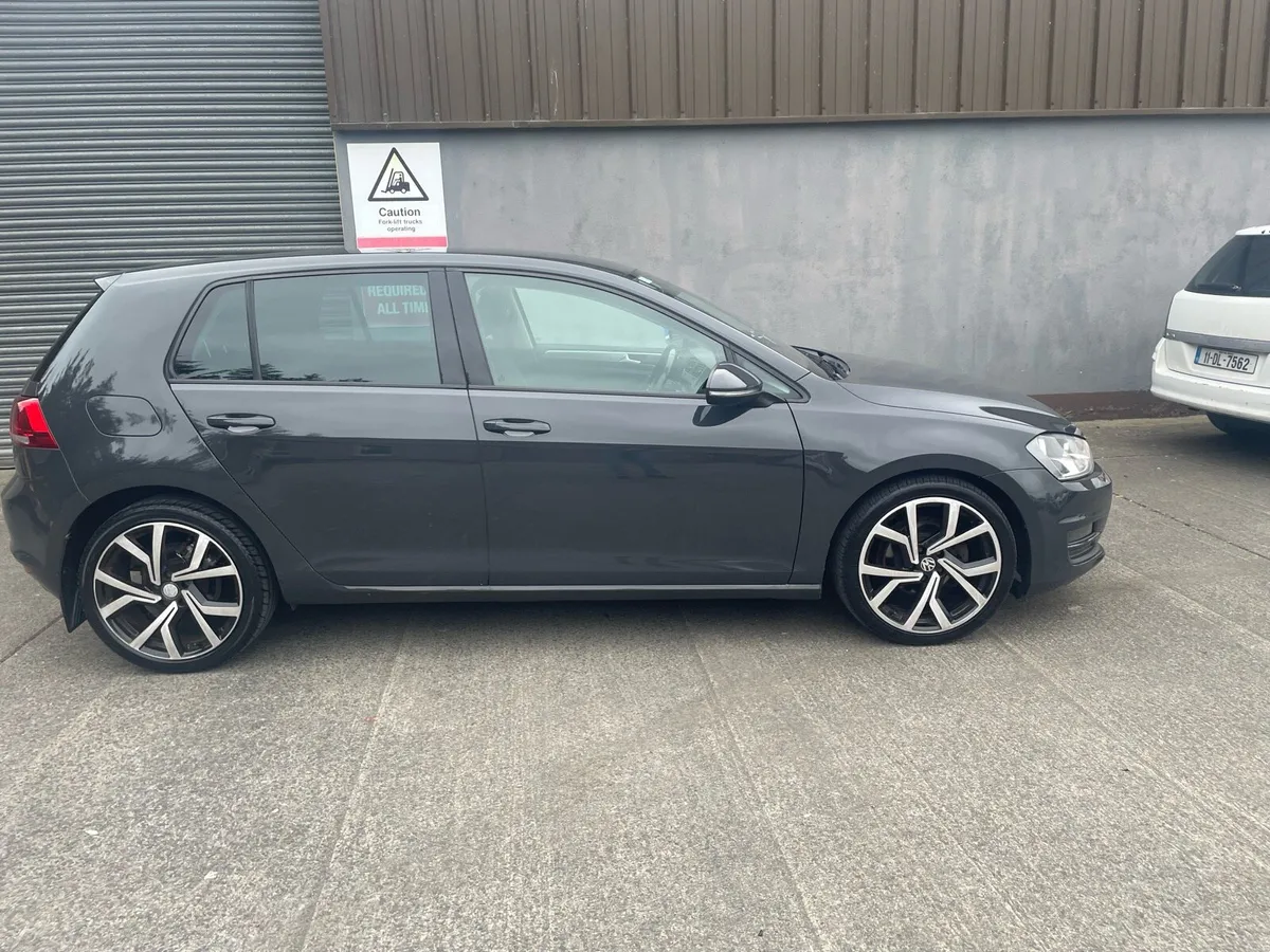 2015 Golf 1.6 Diesel. Service history - Image 4