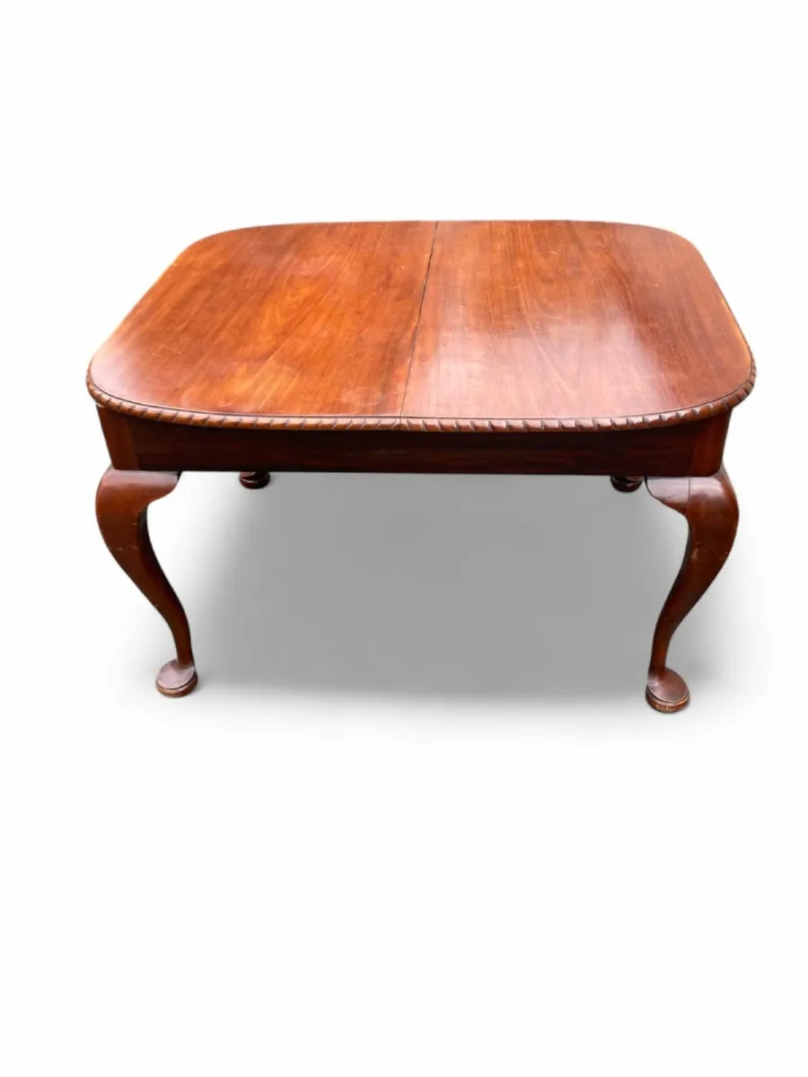 Antique Dining Table - Extending - Image 4