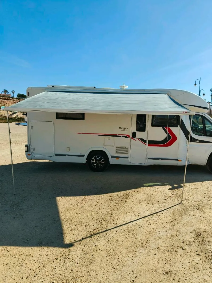 Motorhome - Image 3