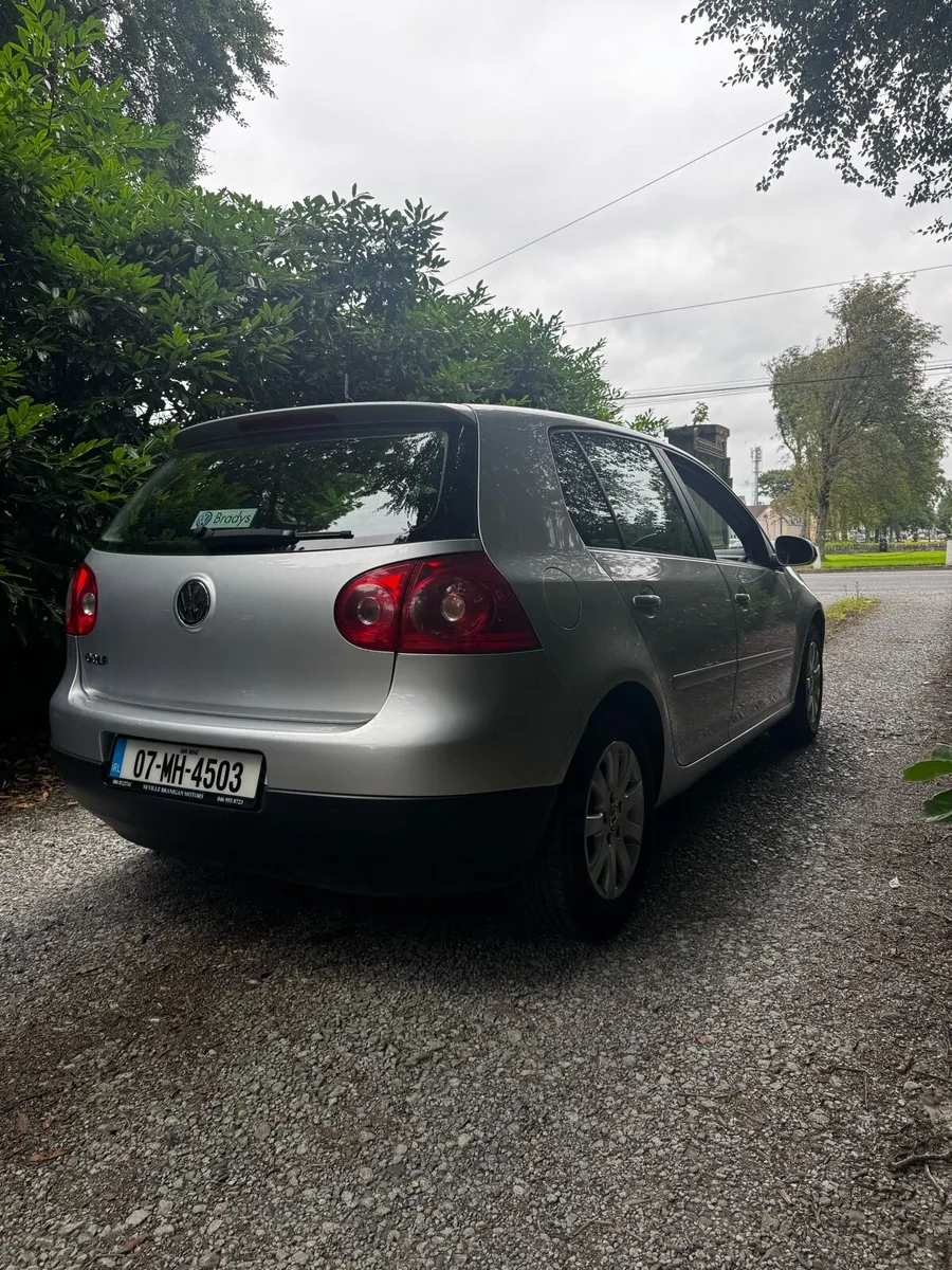 Car - Image 4