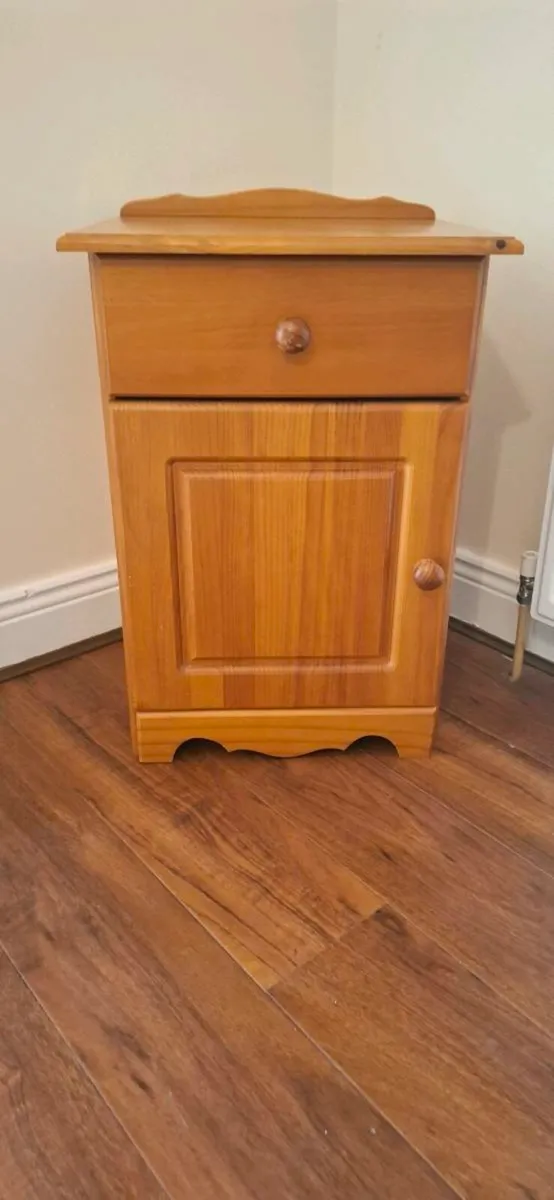 Bedside locker - Image 1