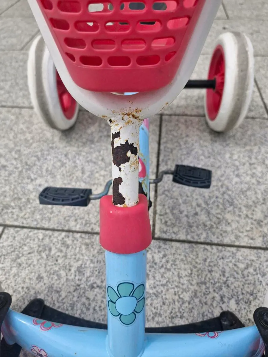 Berg buzzy bloom go kart - Image 3