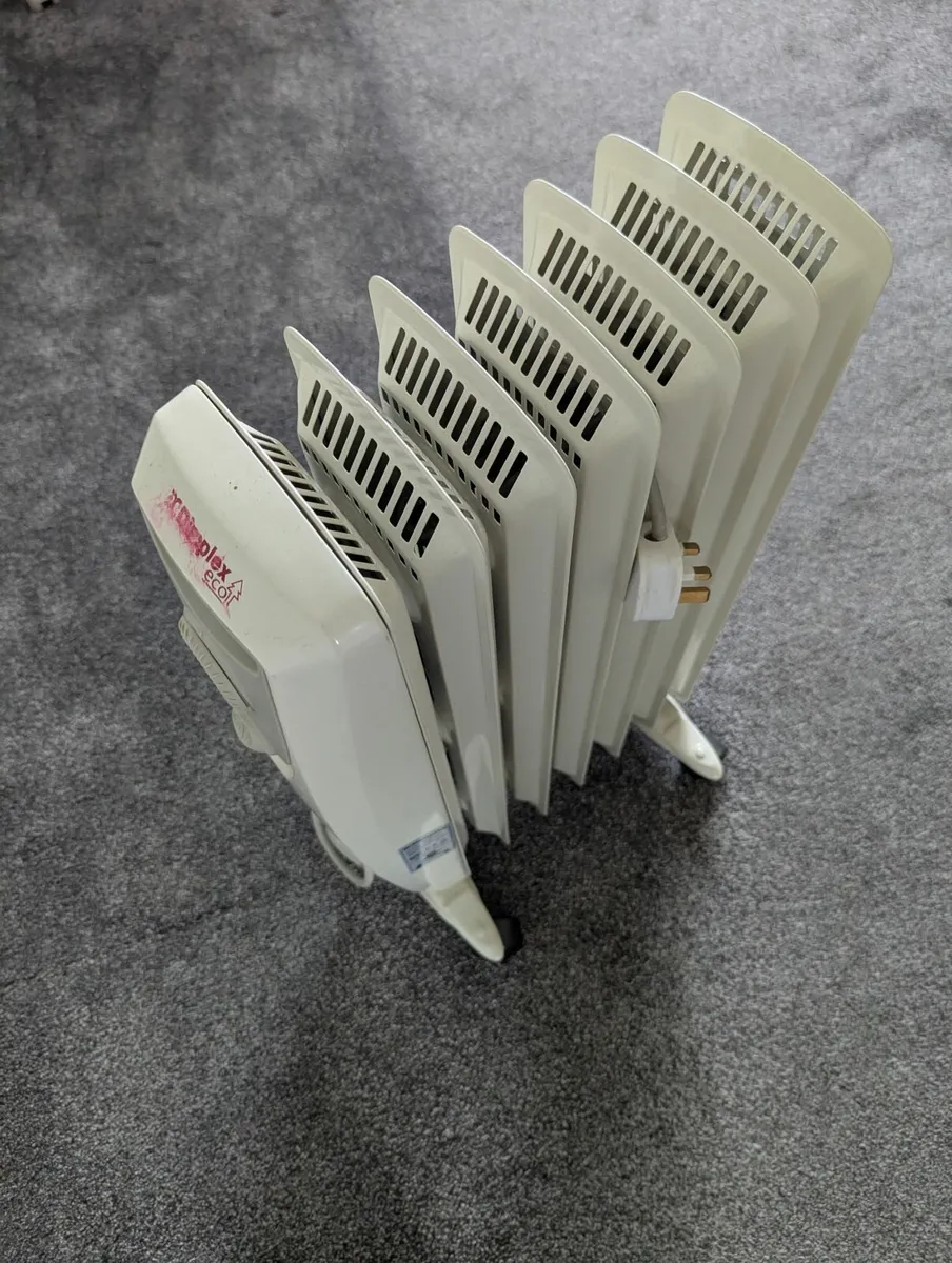 Oil radiator - Image 1