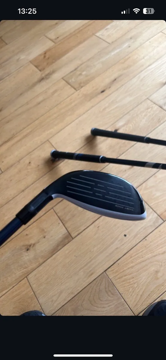 Taylormade Sim 2 4 hybrid - Image 4