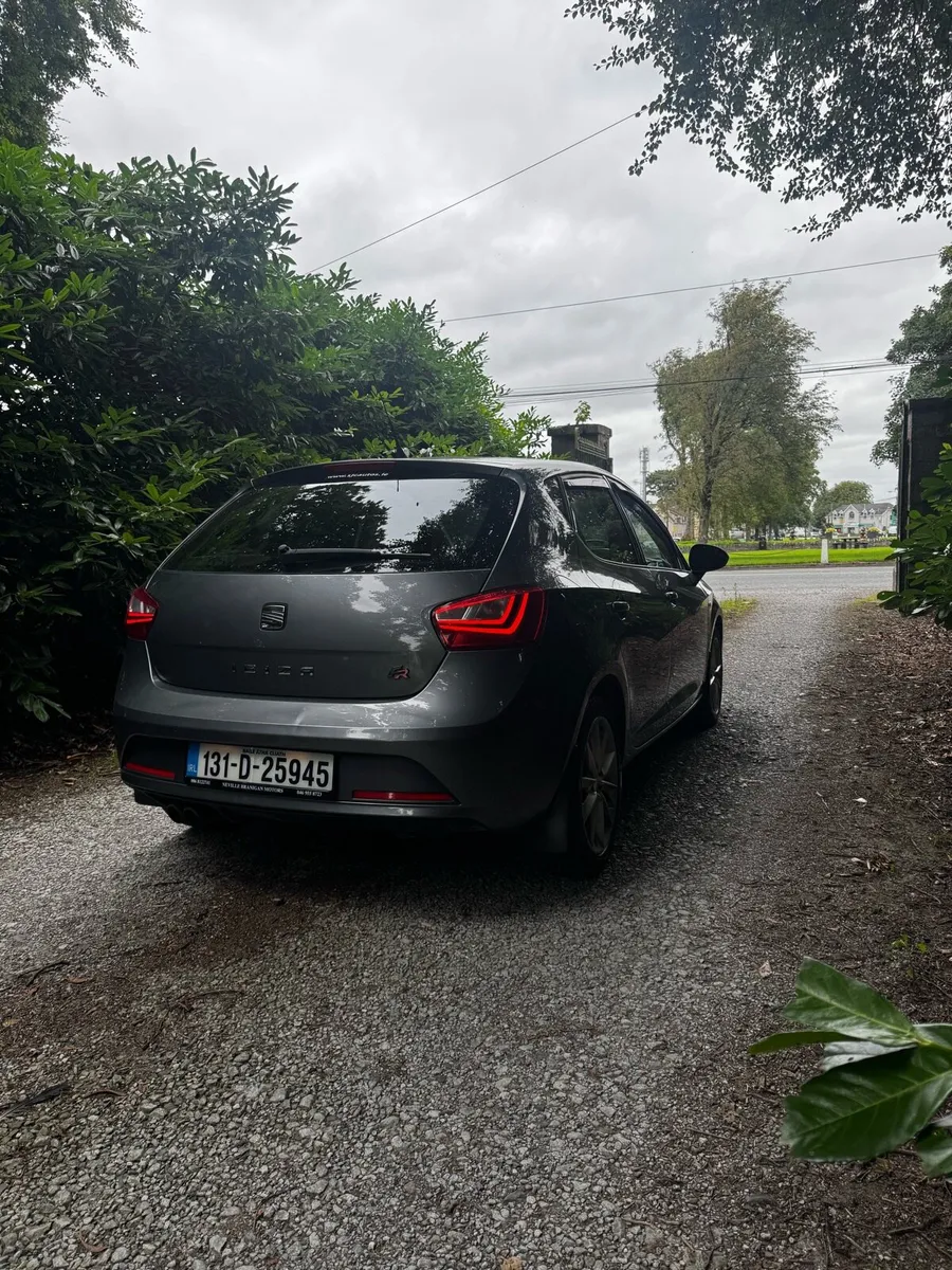 SEAT IBIZA FR “LOW MILEAGE” - Image 3