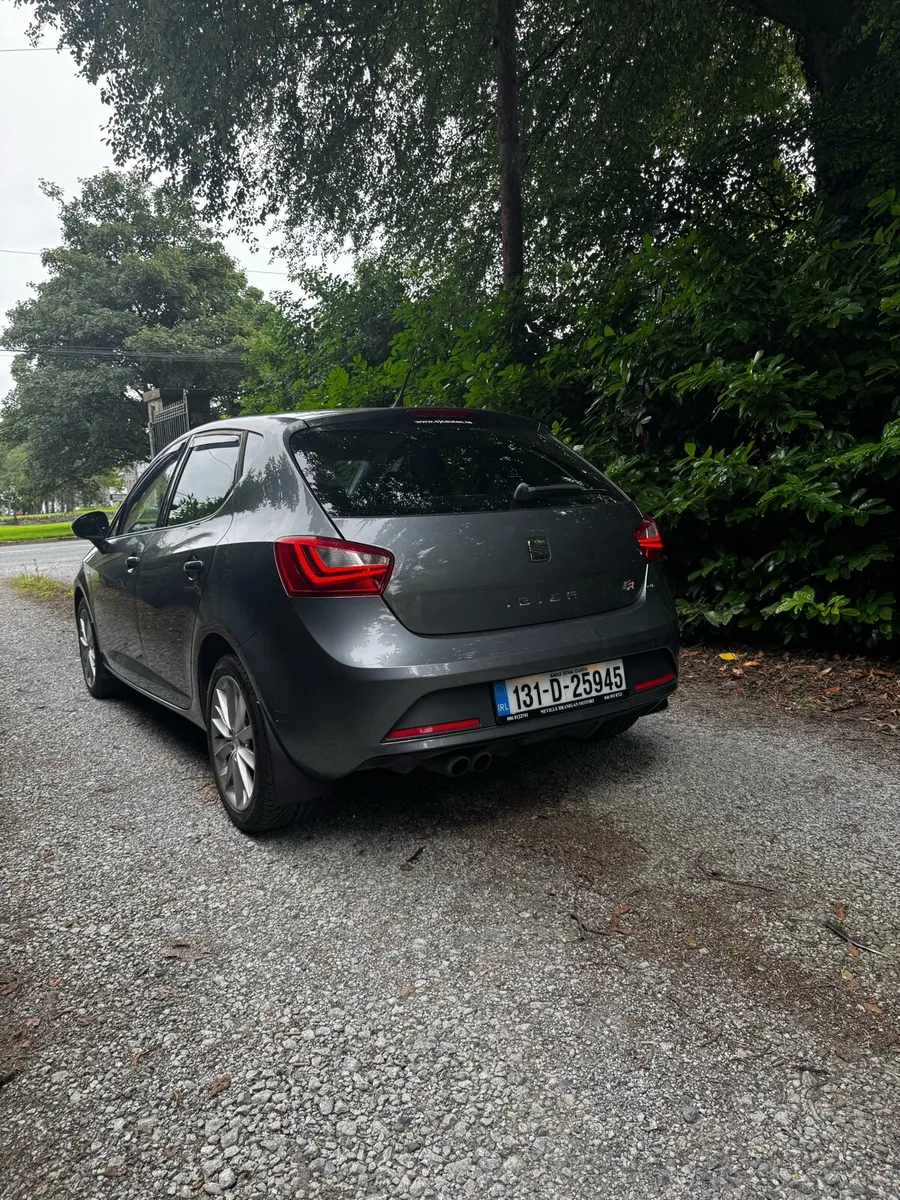 SEAT IBIZA FR “LOW MILEAGE” - Image 4