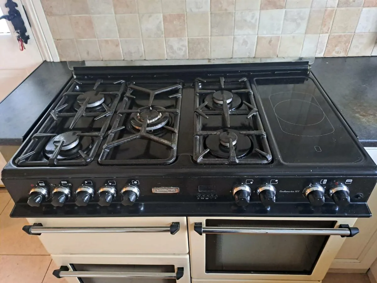 Leisure Dual Fuel Range Cooker - Image 1