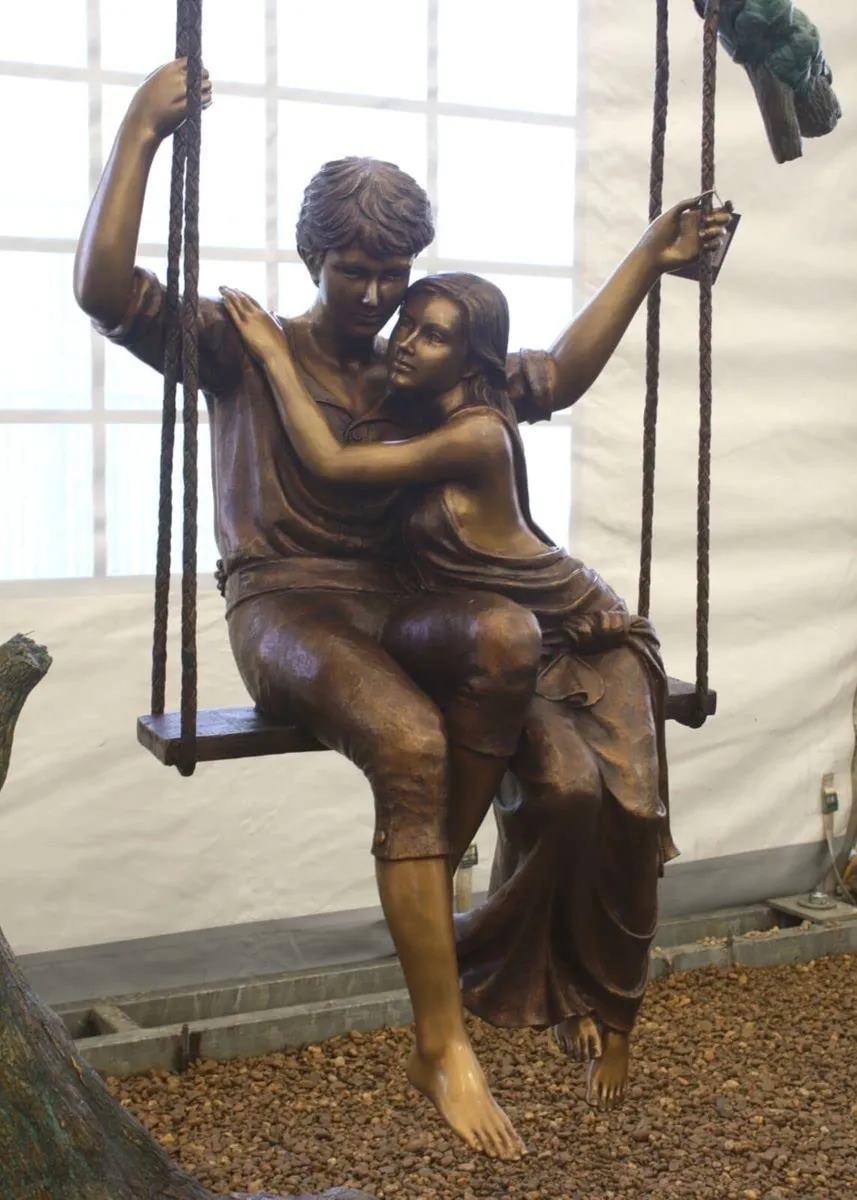 Bronze lovers on tree sculpture - Image 4