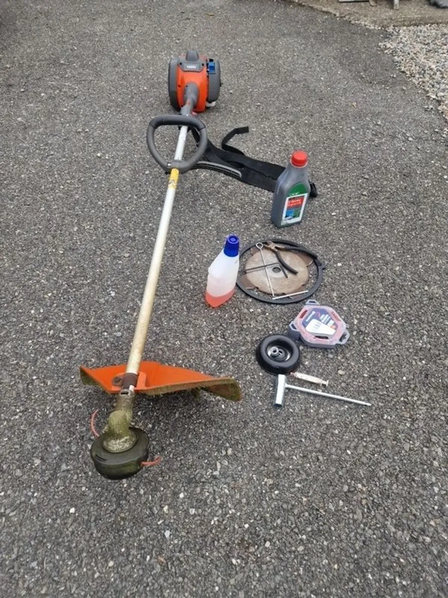 Husqvarna R129 strimmer brushcutter - Image 2