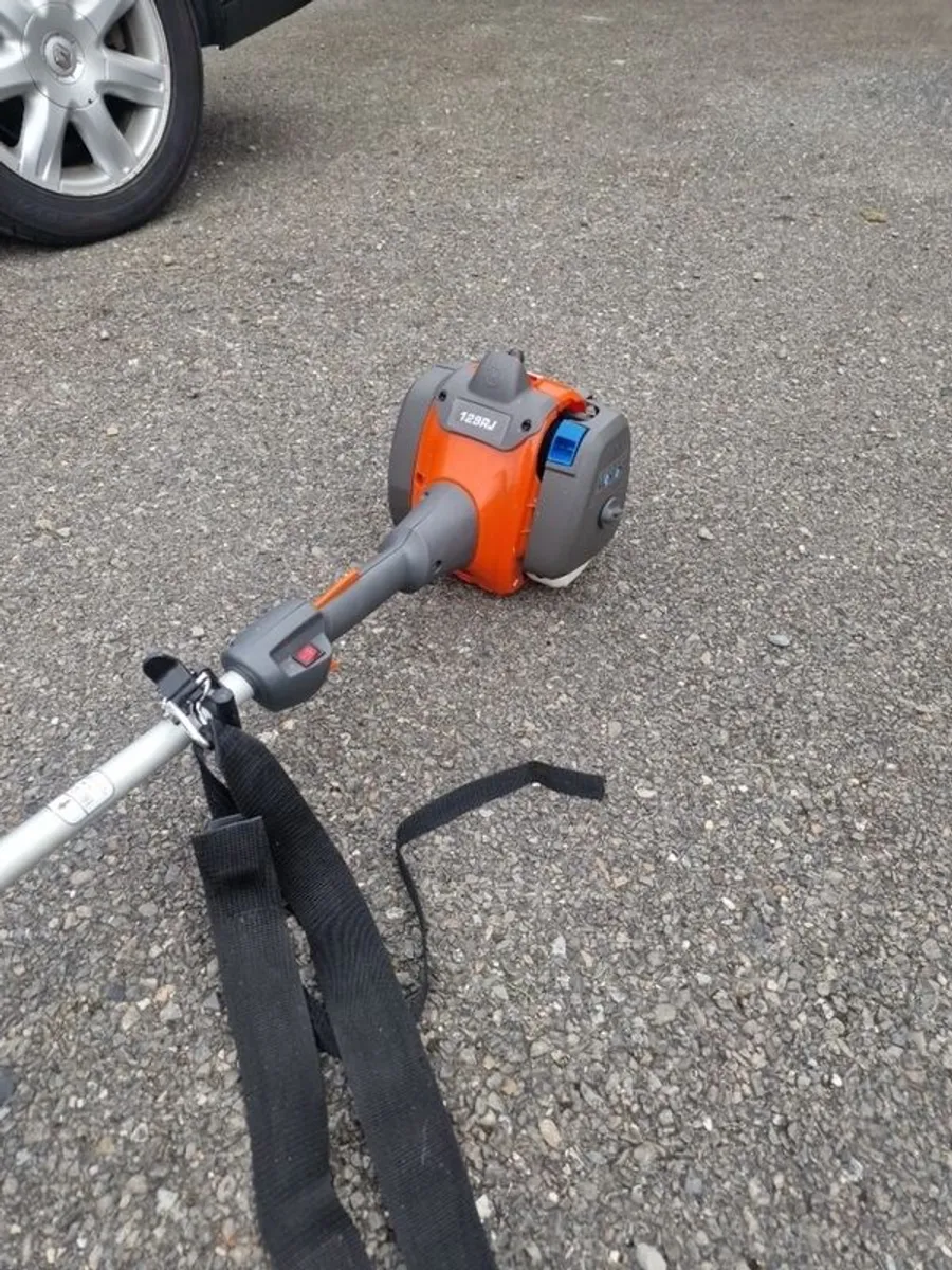 Husqvarna R129 strimmer brushcutter - Image 3