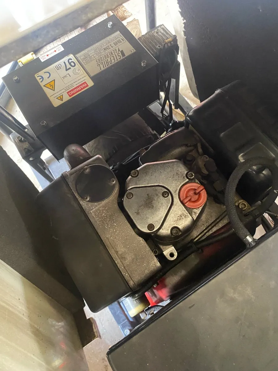 Diesel stephill 4KVA generator - Image 4