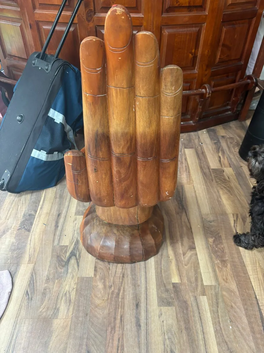 Wooden hand chair - Image 4