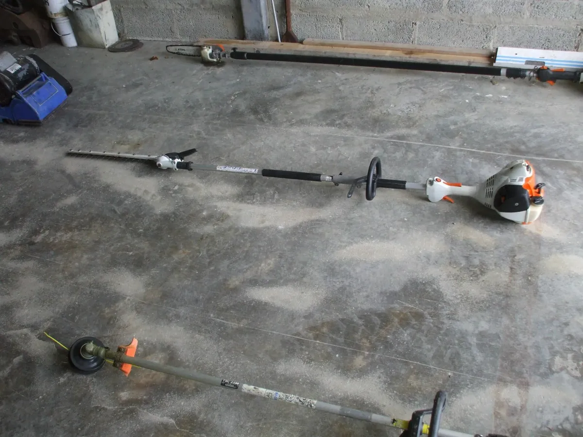 long reach hedge trimmer