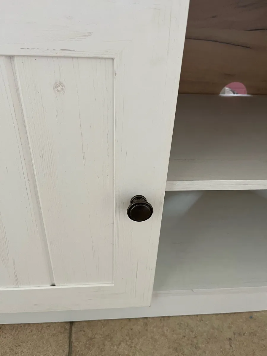 TV Unit - Image 3