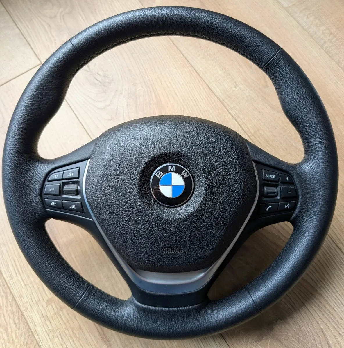 BMW 3-Series 2018 - Image 1