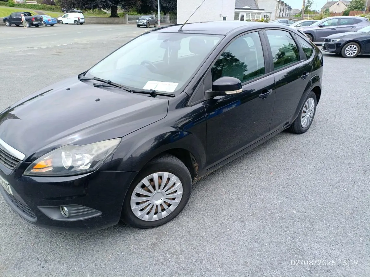 Ford Focus 2010 - Image 1