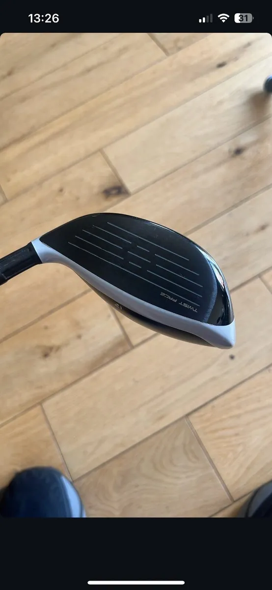 Taylormade Sim 2 3 wood - Image 2