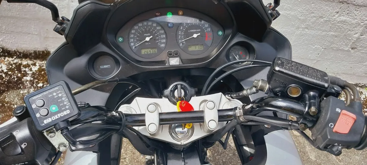 06 HONDA CBF600 - Image 3