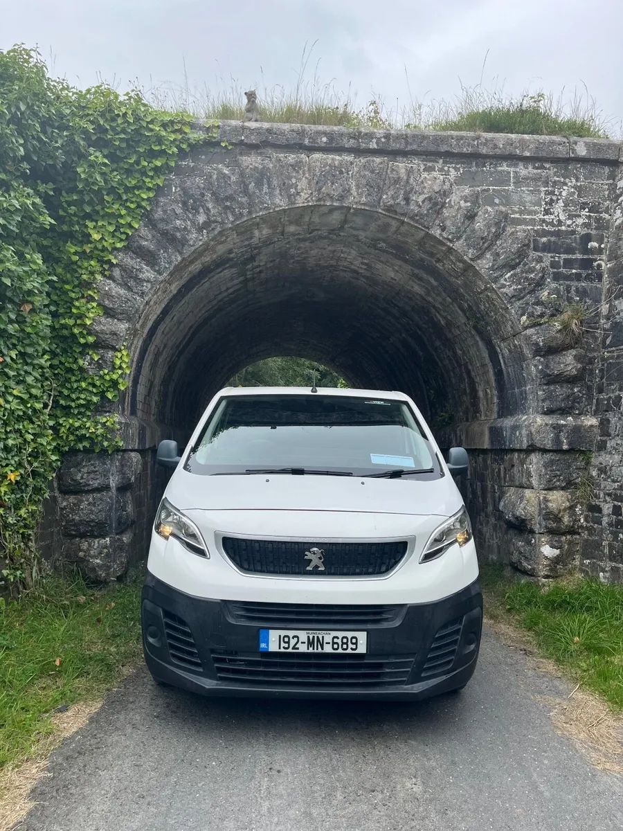 Peugeot Expert 2019 - Image 1