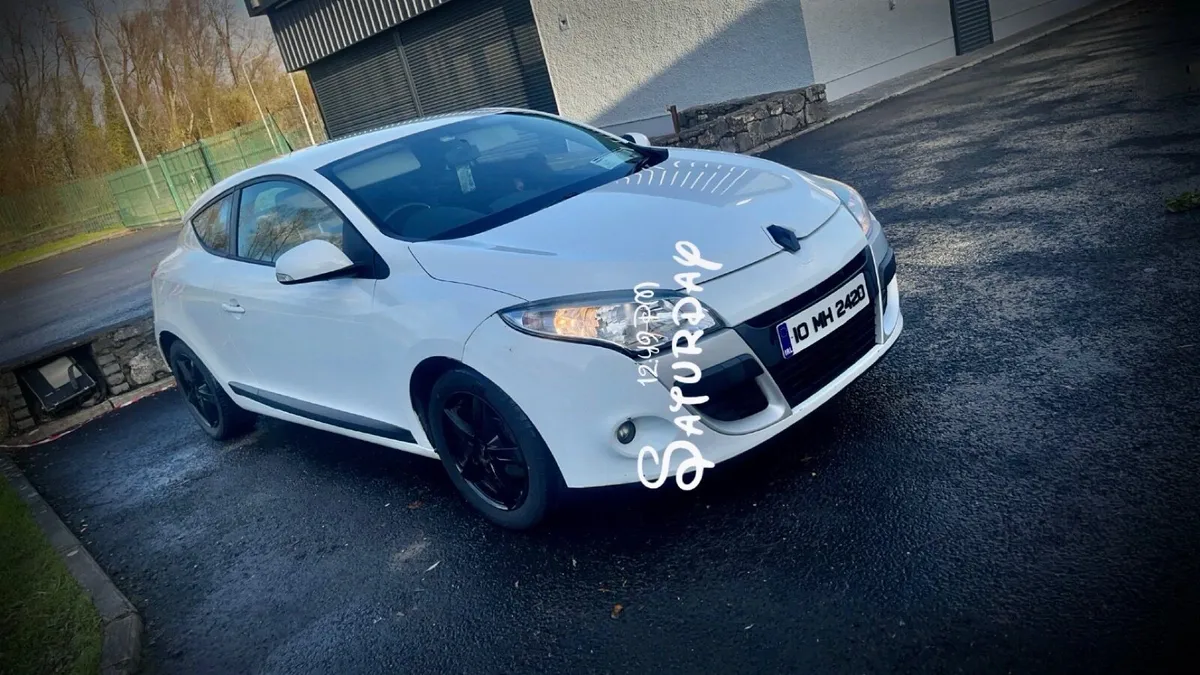 Renault Megane 2010 - Image 1