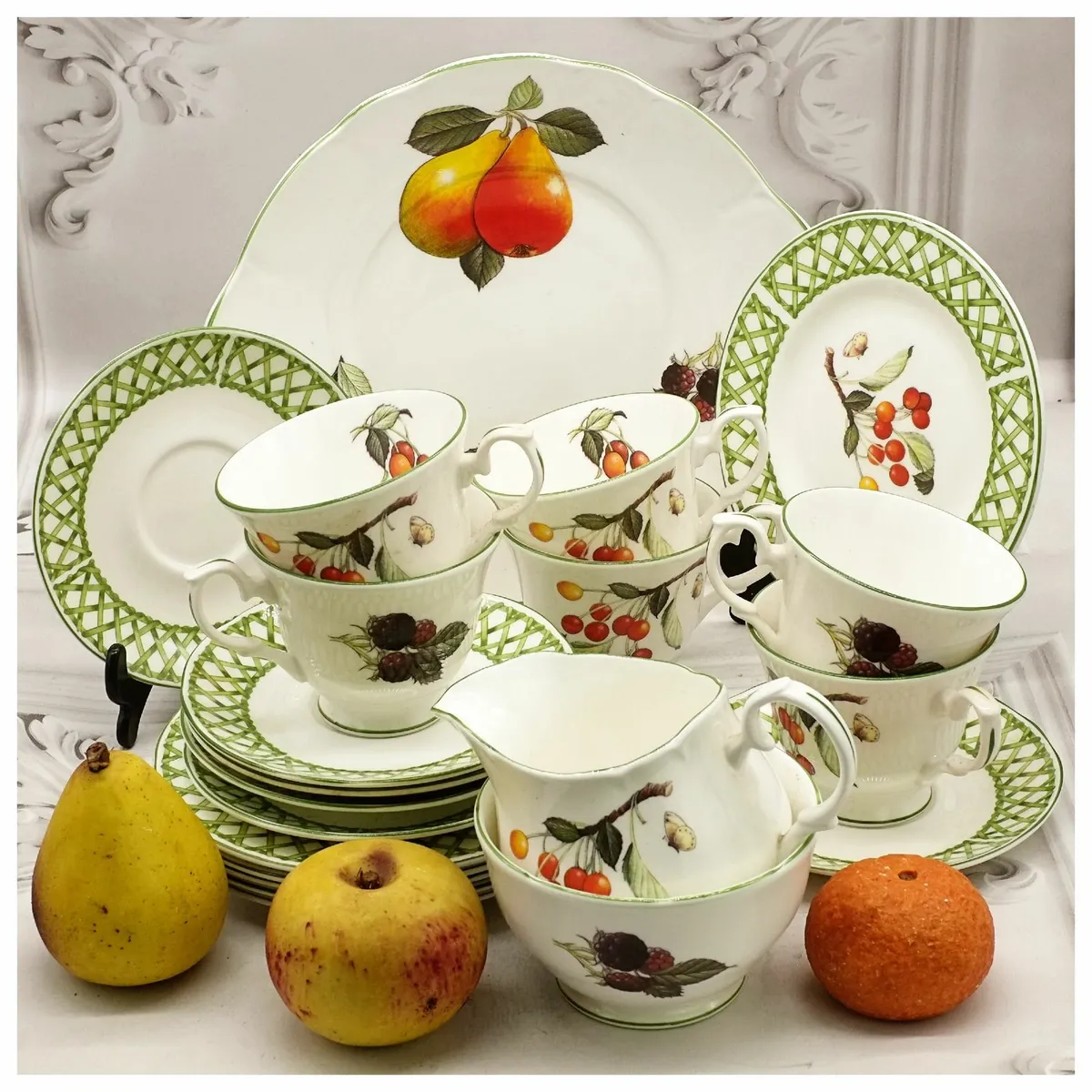 Vintage Duchess Bone China Tea Set 21 Pce - Image 4