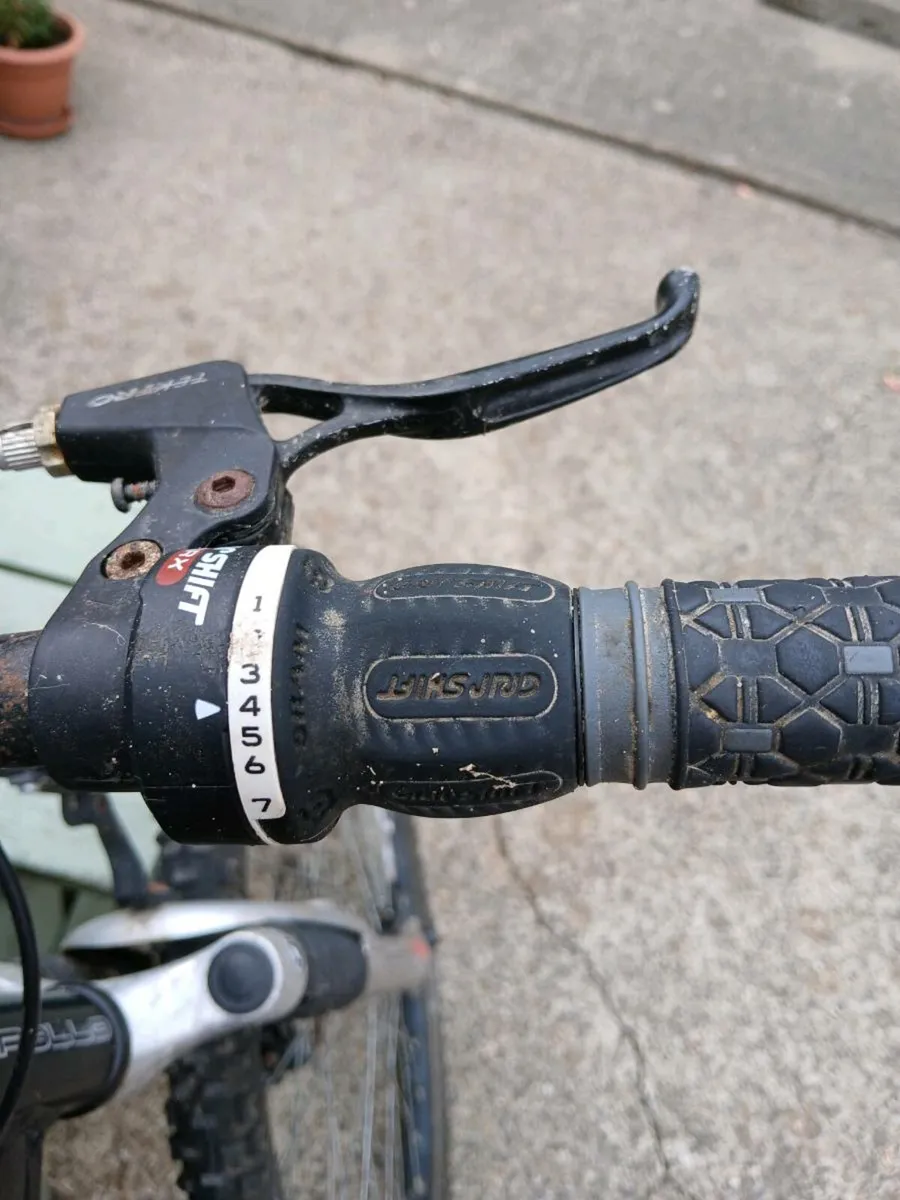 BICYCLE - Image 3