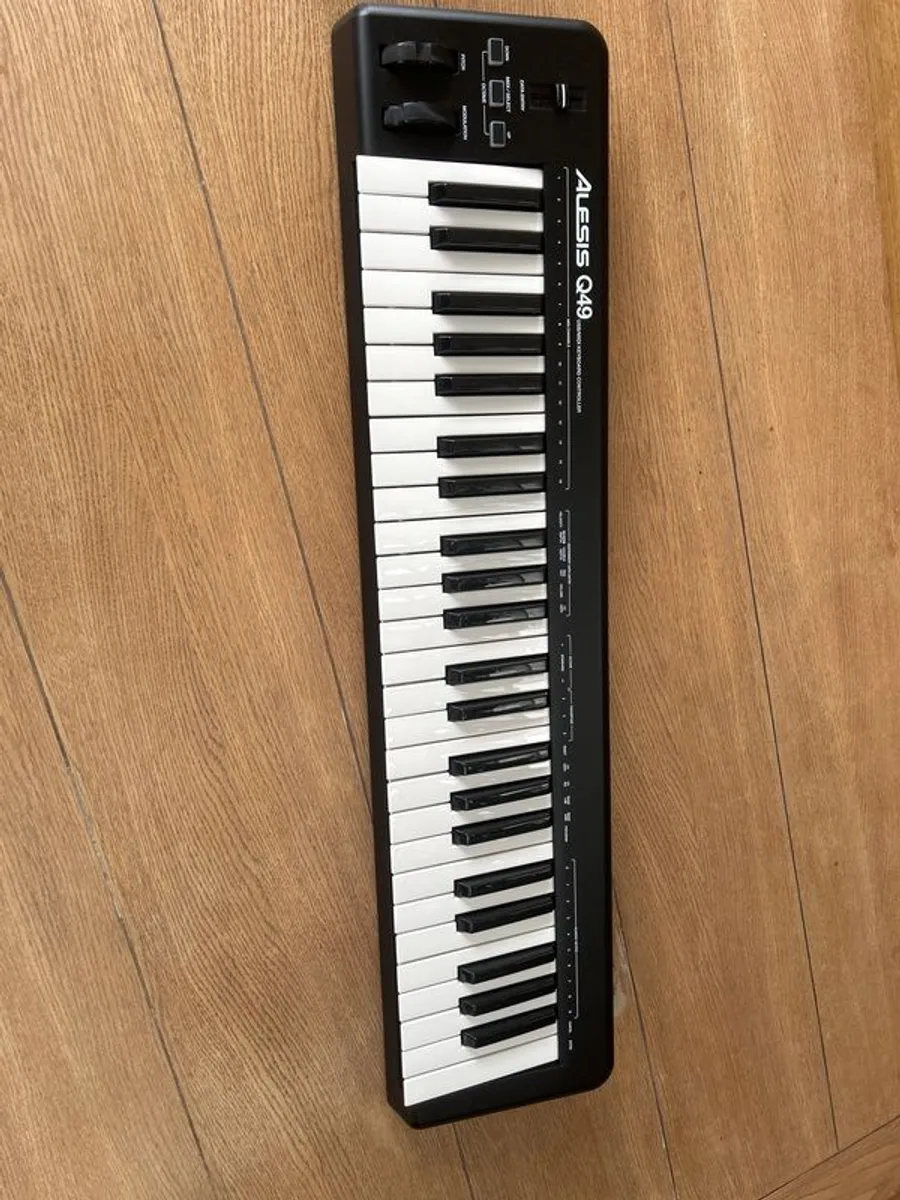 Alesis Q49 USB/Midi keyboard controller - Image 2