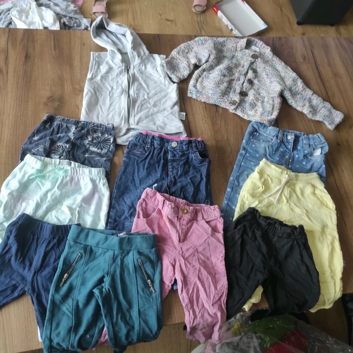 Girls clothes 12-18m - Image 4