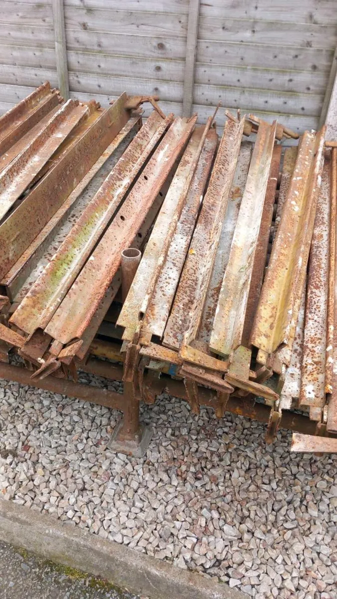 Kwikstage scaffolding - Image 4