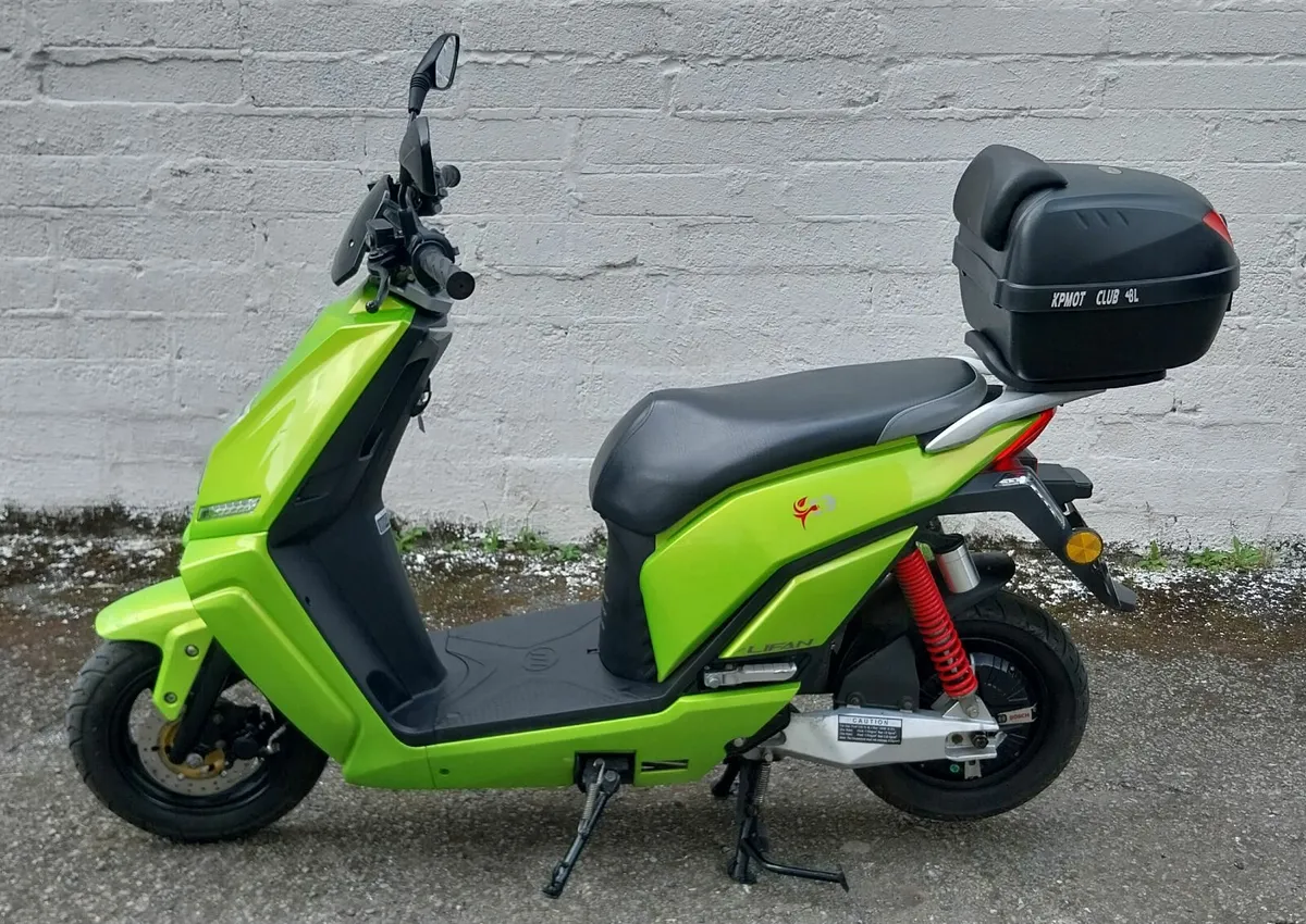 2021 LIFAN ELECTRIC SCOOTER - Image 1