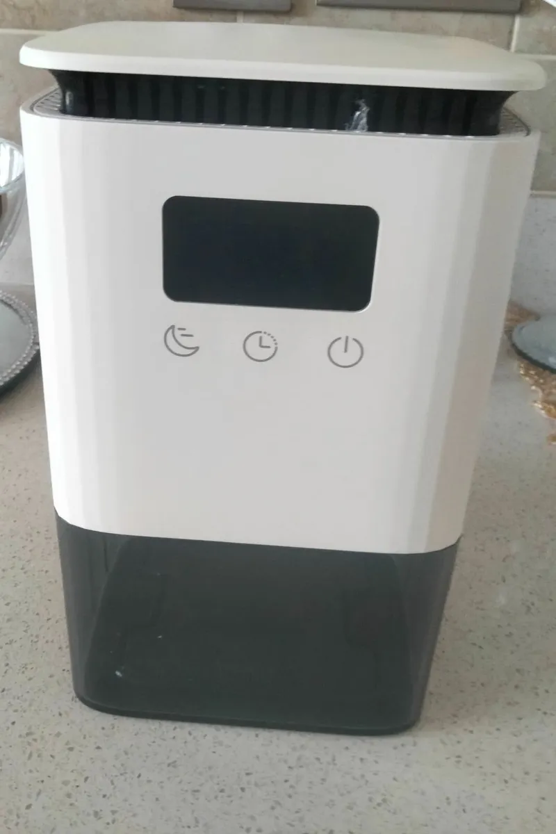 Electric Dehumidifier Cellar