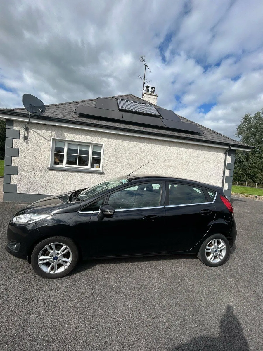 Ford Fiesta - Image 2