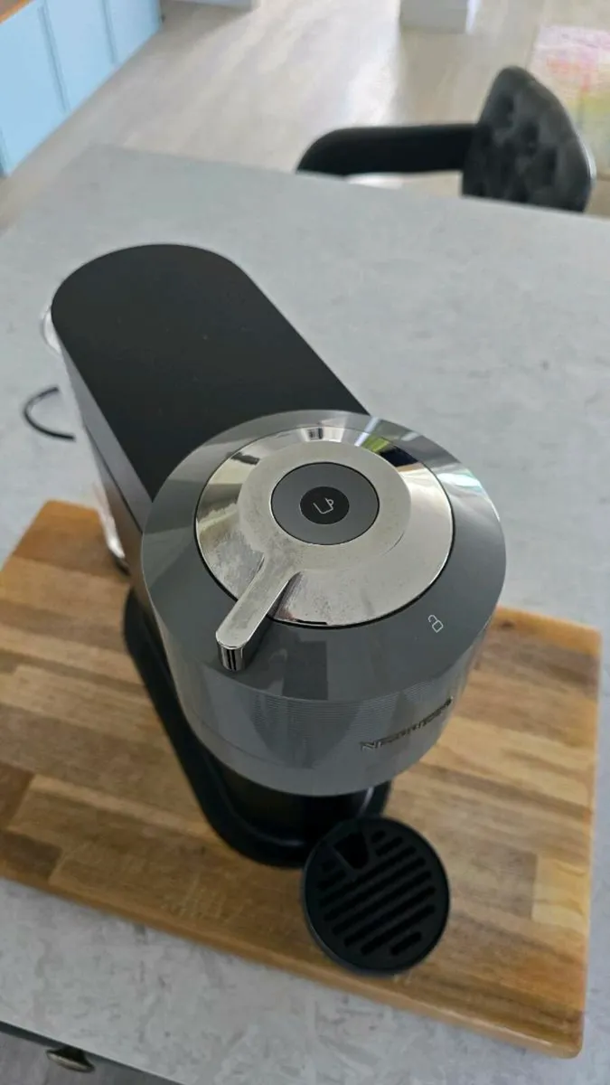 Nespresso Vertuo Coffee Machine - Image 4