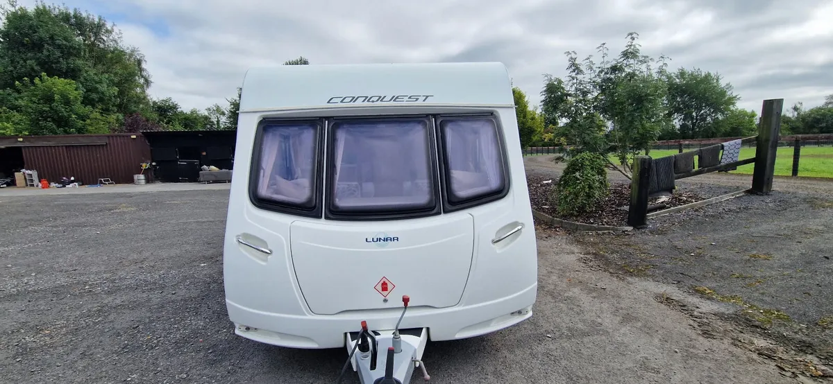 Lunar Coastline caravan 4 berth - Image 2