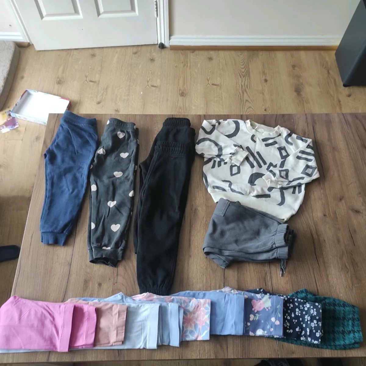 Girls clothes 3-4 years - Image 3