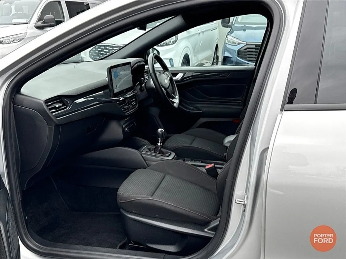 Ford Focus 1.0l Ecoboost Mhev St-line 125PS - Image 4