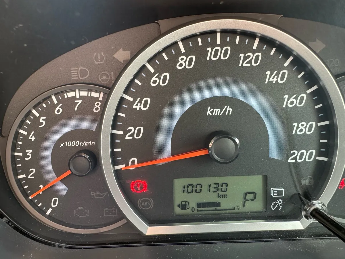 Mitsubishi mirage - Image 3