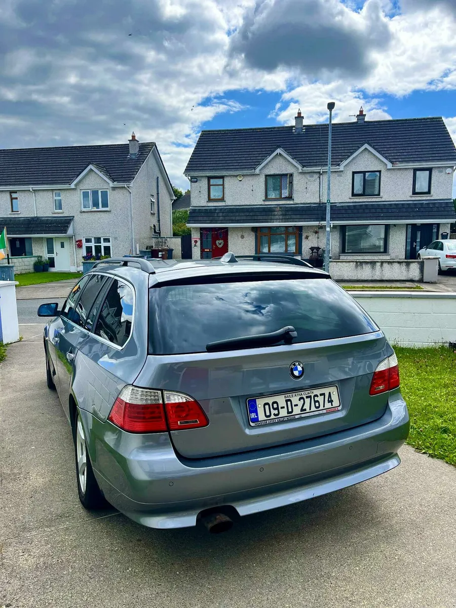 Bmw 520d estate automatic - Image 2