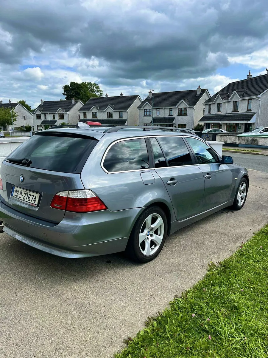 Bmw 520d estate automatic - Image 3