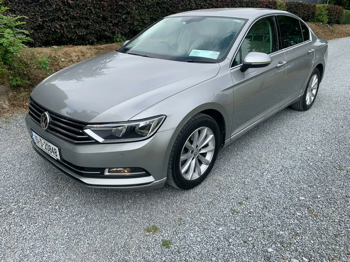 Highline Vw Passat - Image 4