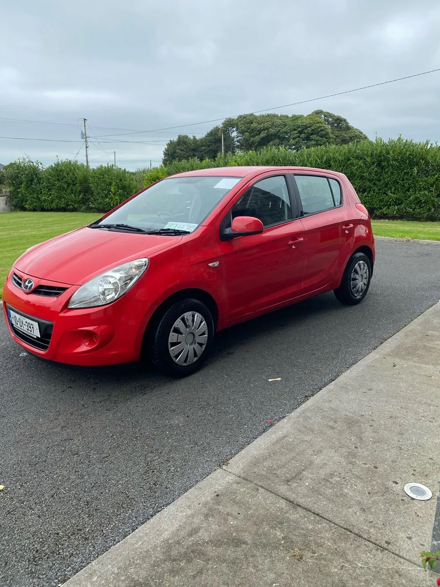Car - Image 3