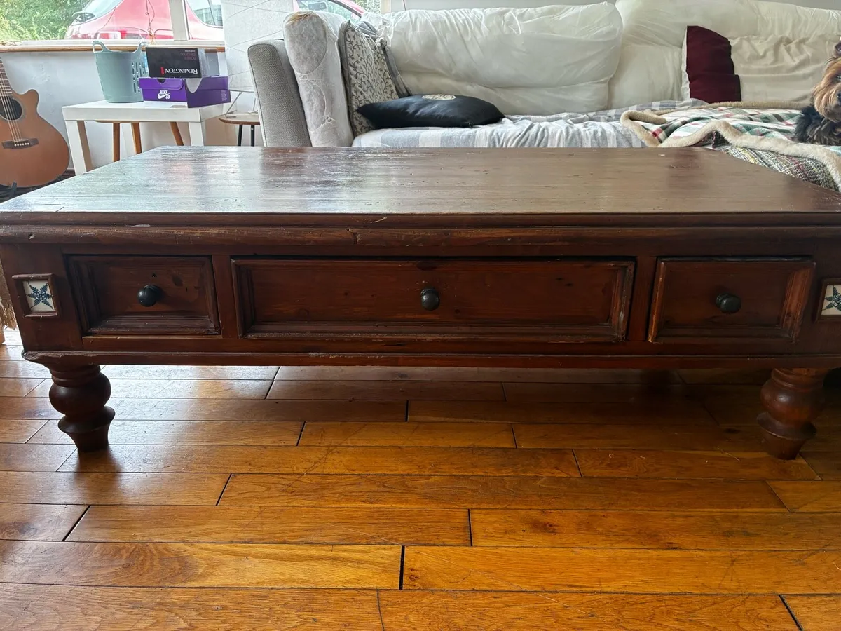 Wooden coffee table - Image 1