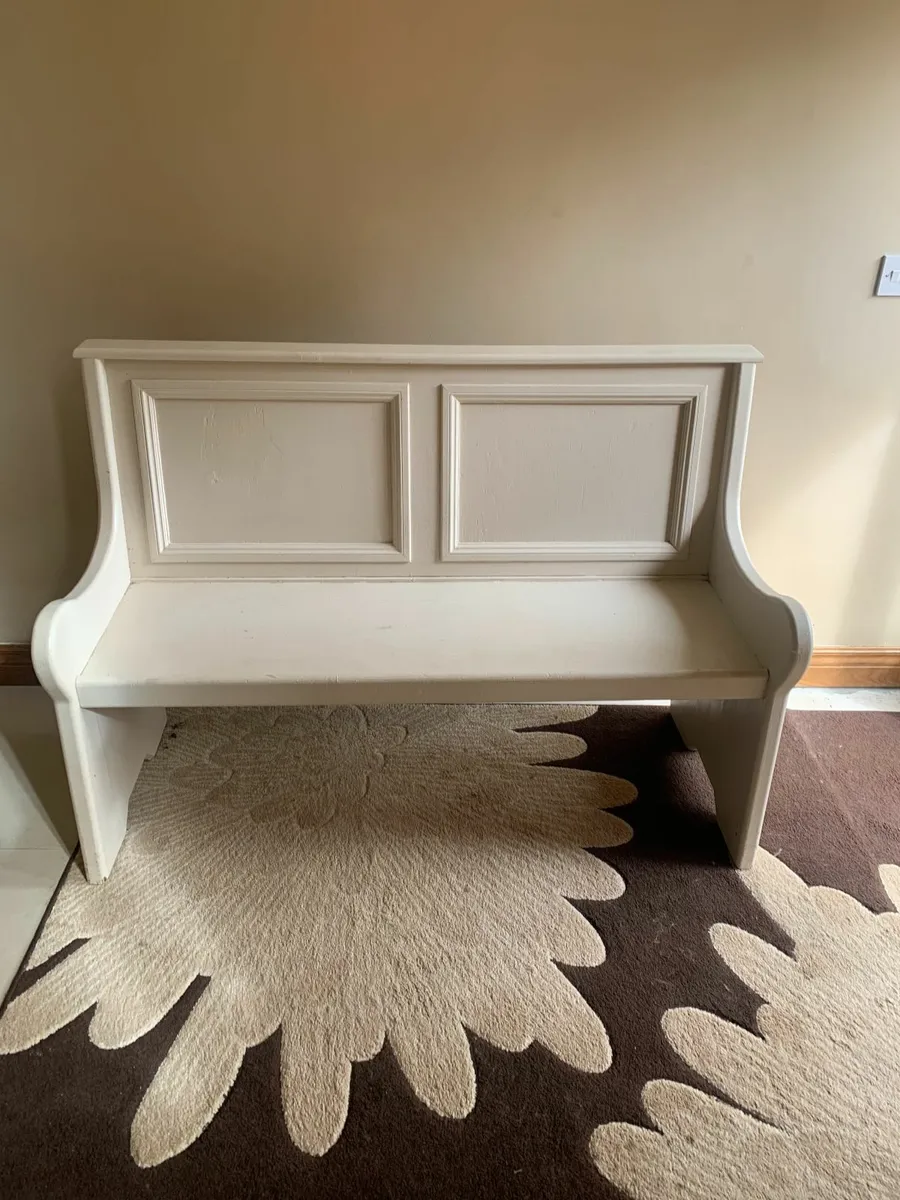 long seat (pew) - Image 1