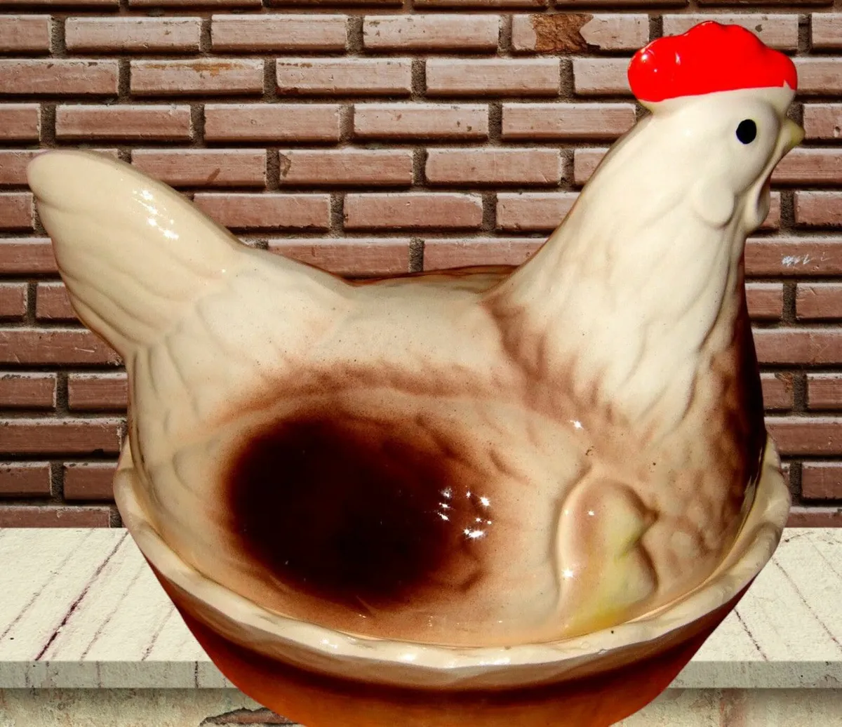 Vintage Ceramic Egg Pot - Image 1