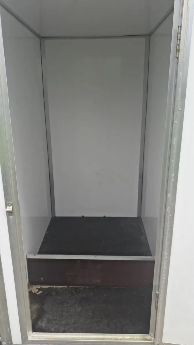 Dog Kennel & Run - Image 4
