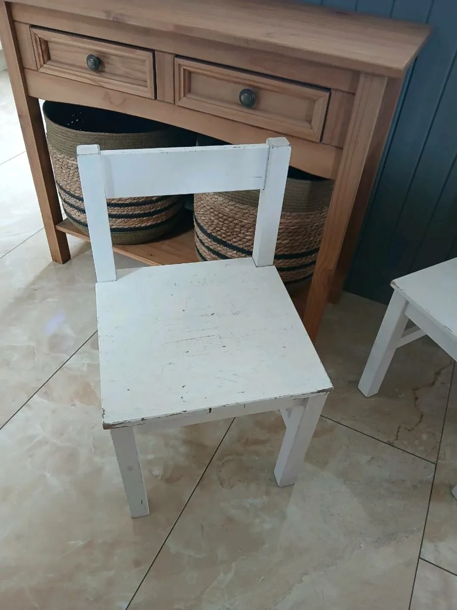Pair of Children's wooden chairs - Image 2