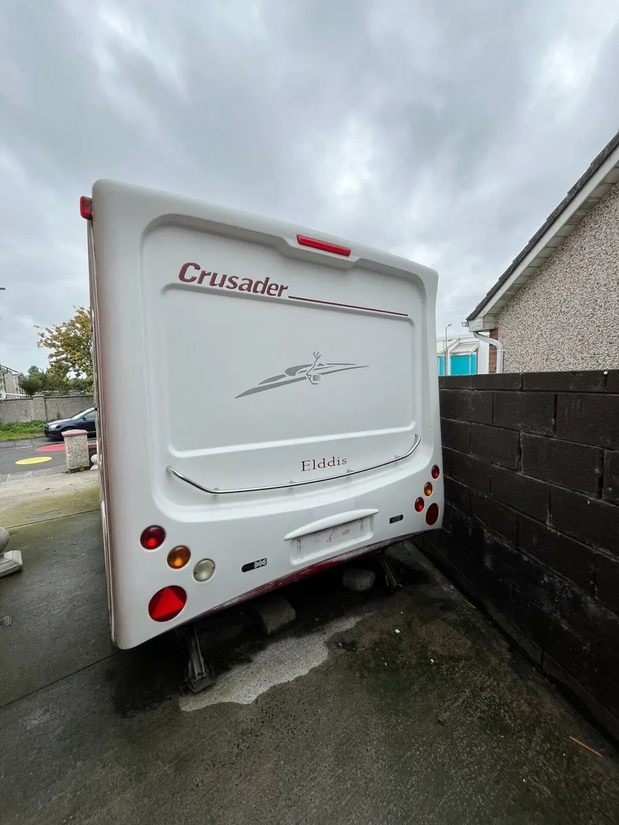 Caravan - Image 3