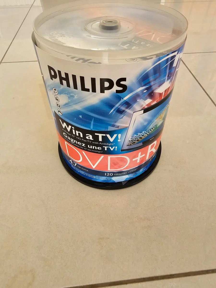100 DVD+R's + Spindle FREE