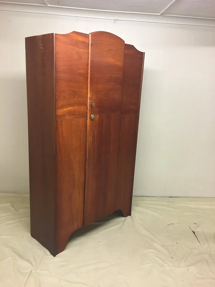 Vintage Wardrobe - Image 3