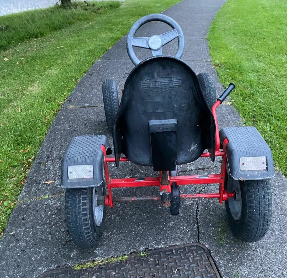 Berg go kart red - Image 3